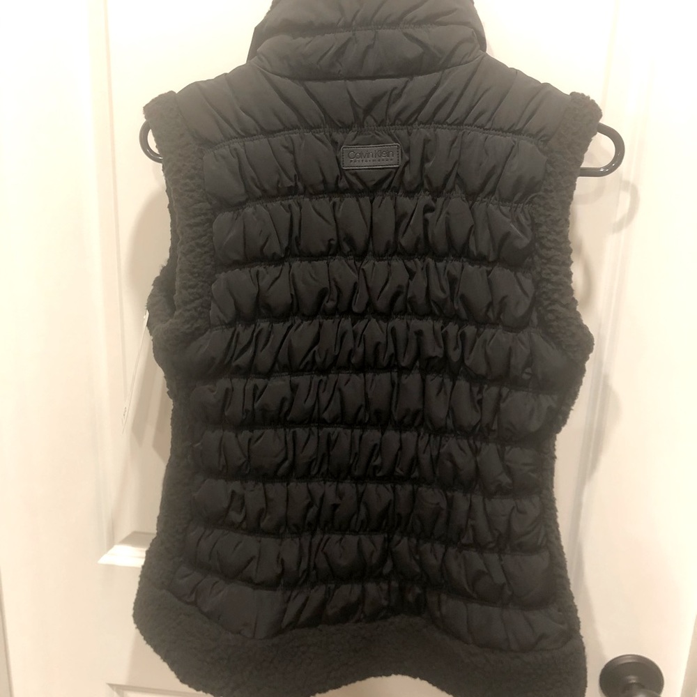 Performance Sherpa Solid Full Zip Puffer Vest - image 3